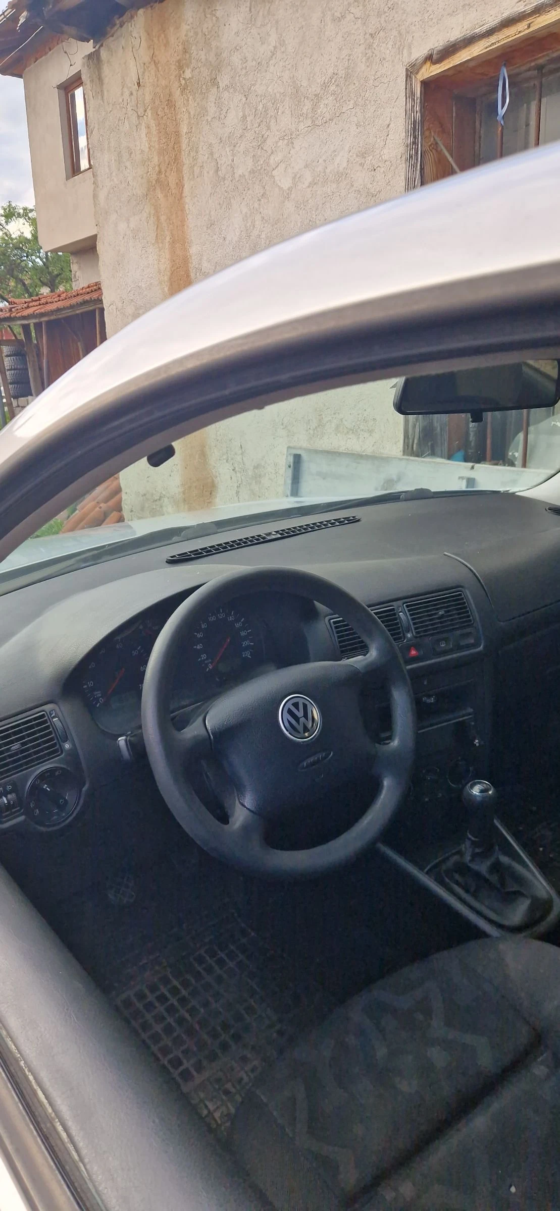 VW Golf Летни + 4 бр.зимни гуми , снимка 6 - Автомобили и джипове - 54955817