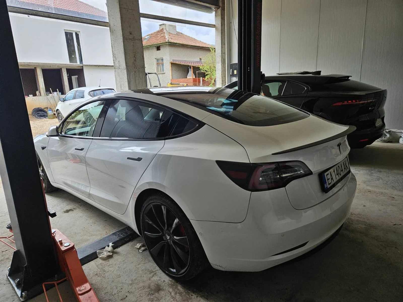Tesla Model 3 Performance , снимка 2 - Автомобили и джипове - 54957916