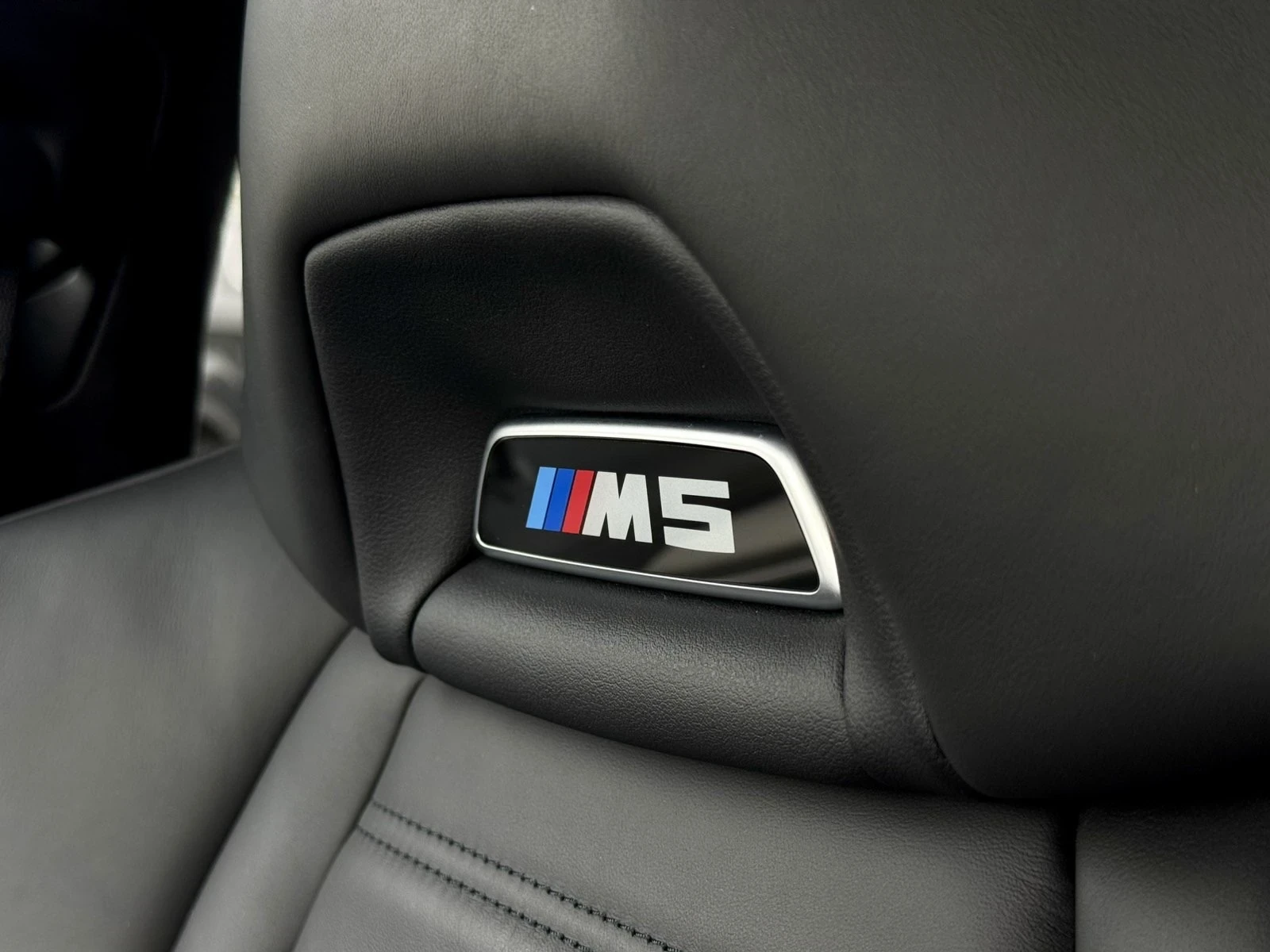 BMW M5 | Mobile.bg � ����������� 16
