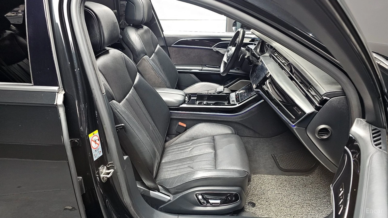 Audi A8 L* QUATTRO* DISTRONIC* 360* ОБДУХВАНЕ* МАСАЖИ* , снимка 9 - Автомобили и джипове - 55449694