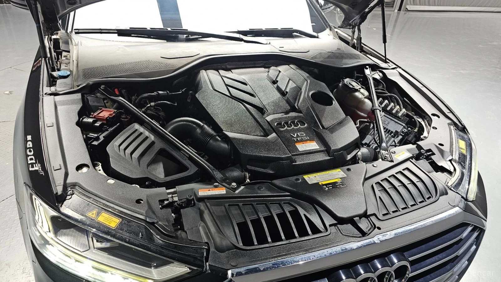 Audi A8 L* QUATTRO* DISTRONIC* 360* ОБДУХВАНЕ* МАСАЖИ* , снимка 17 - Автомобили и джипове - 55449694