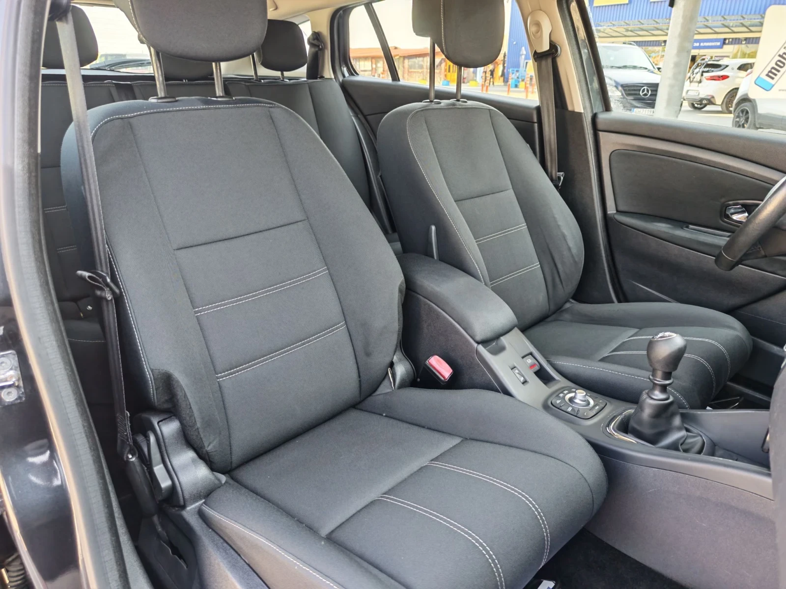 Renault Megane 1.5dci GT-line, снимка 14 - Автомобили и джипове - 55659763