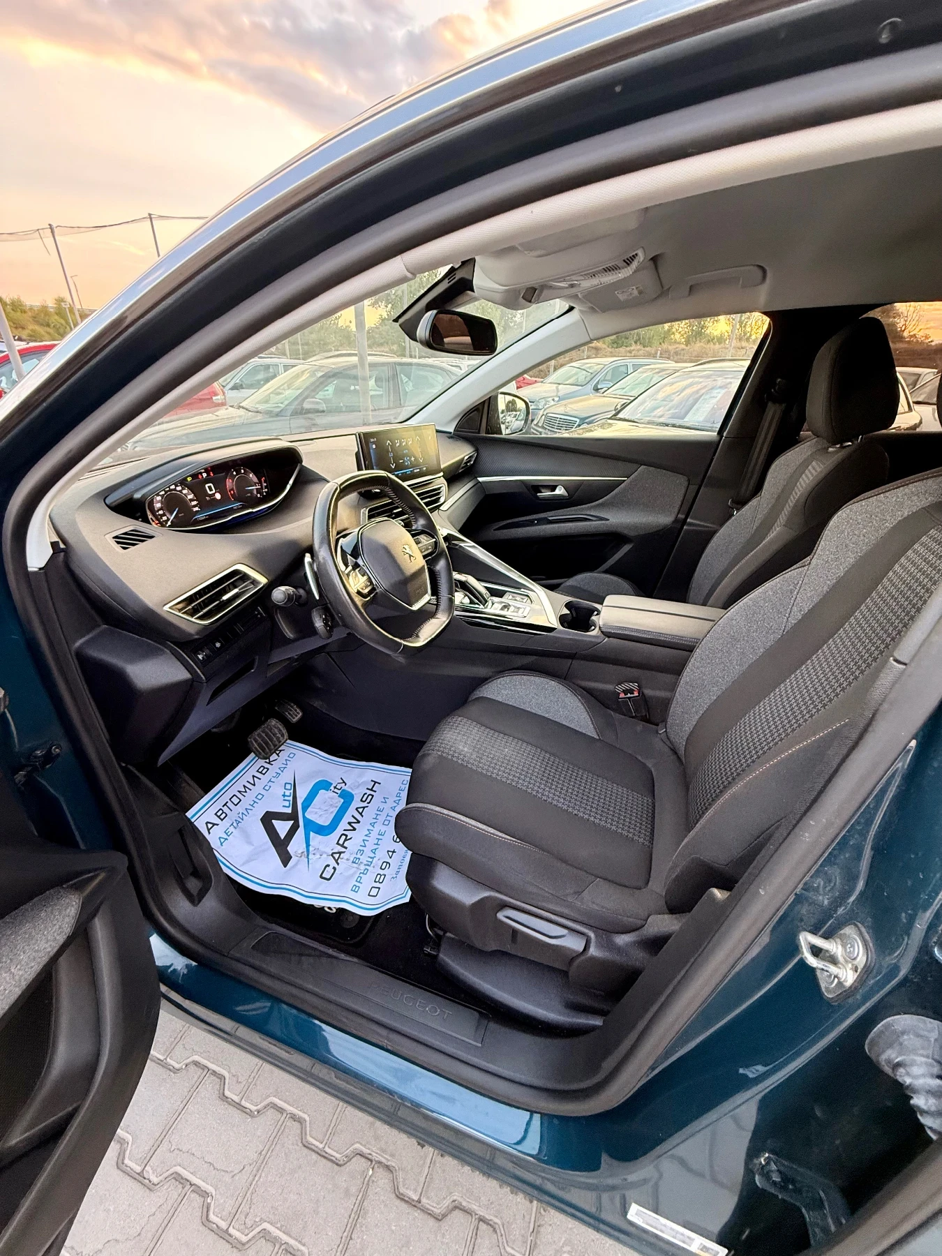 Peugeot 3008 Топ* 110000км* Реална* Фулл* , снимка 12 - Автомобили и джипове - 55840867