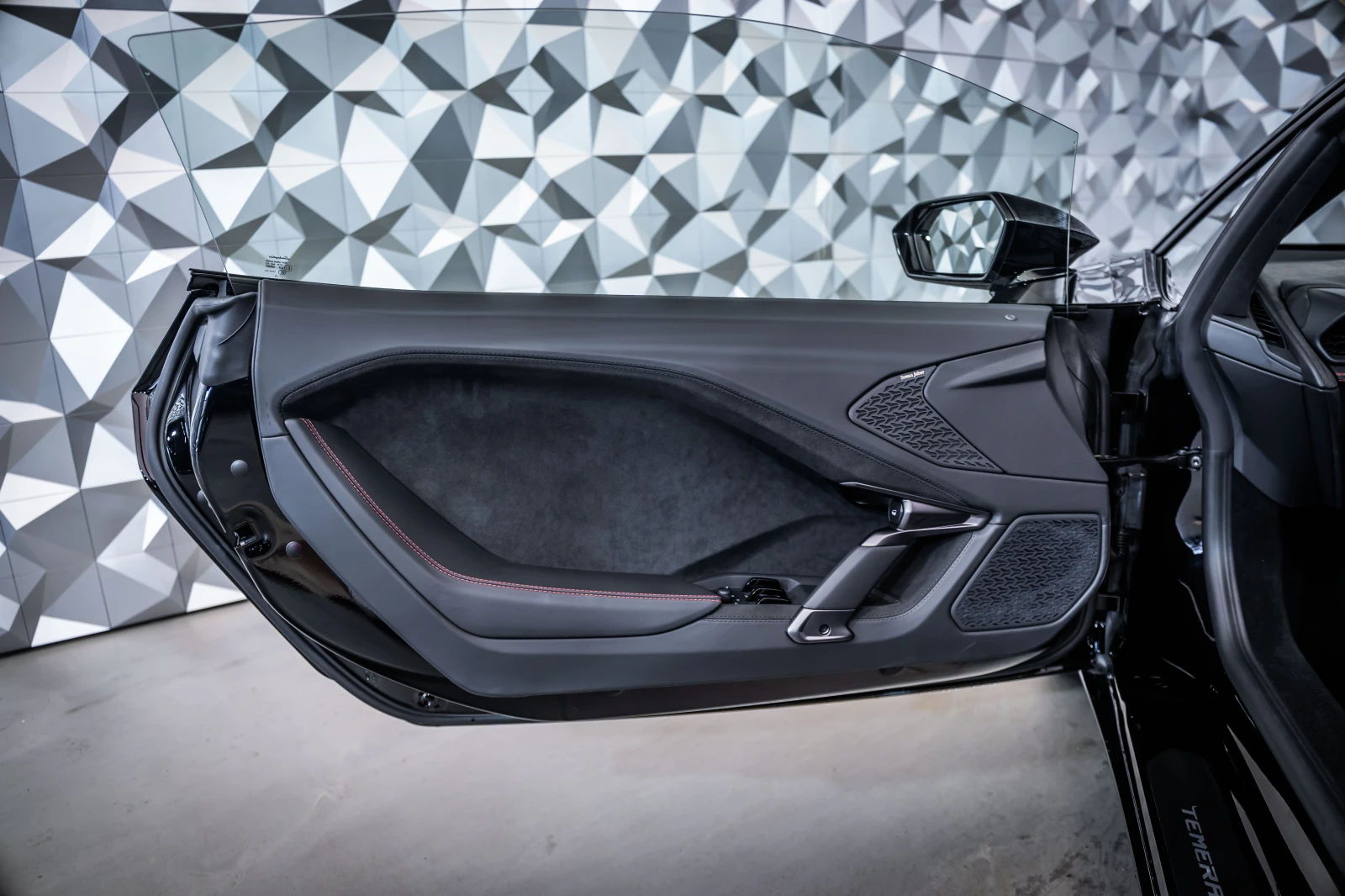 Lamborghini Temerario Nero, снимка 7 - Автомобили и джипове - 55887553