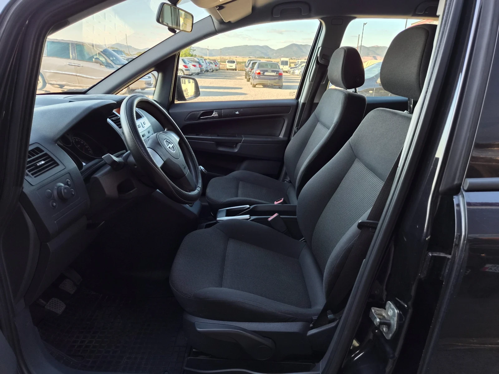 Opel Zafira 1.6i 116�� 7����� 2011������ ���� 5 | Mobile.bg � ����������� 11