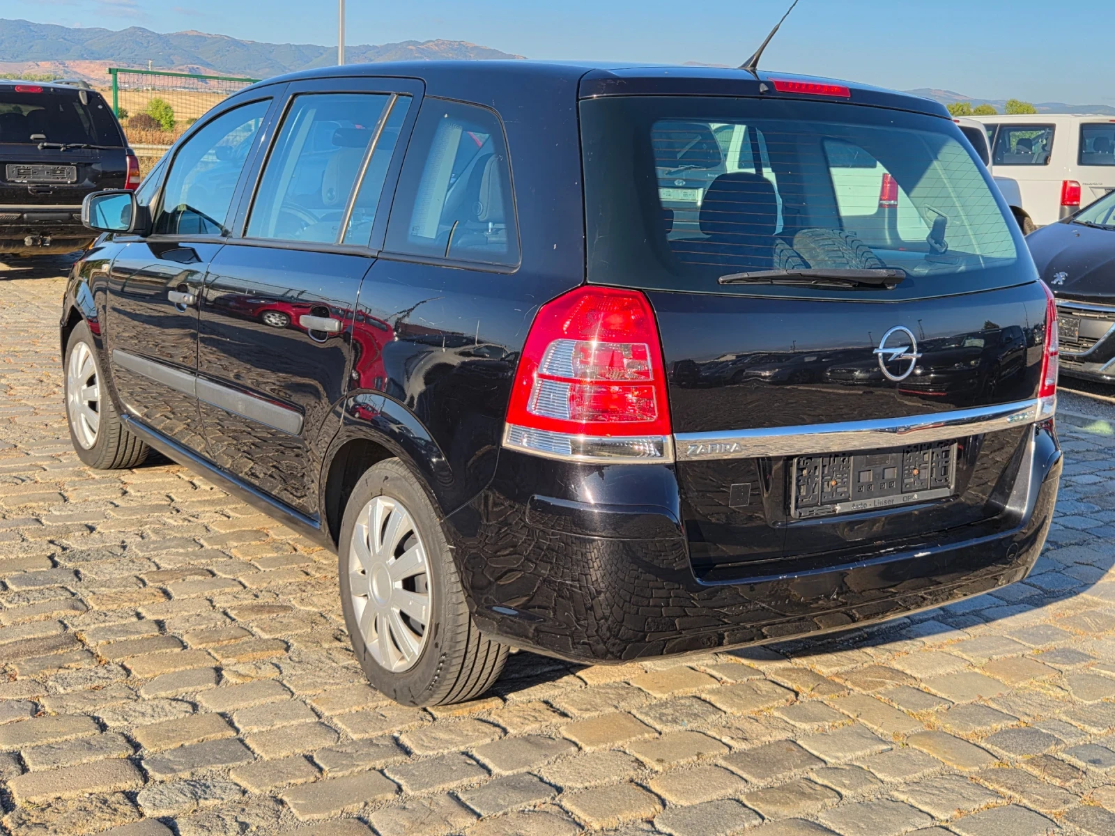 Opel Zafira 1.6i 116�� 7����� 2011������ ���� 5 | Mobile.bg � ����������� 5