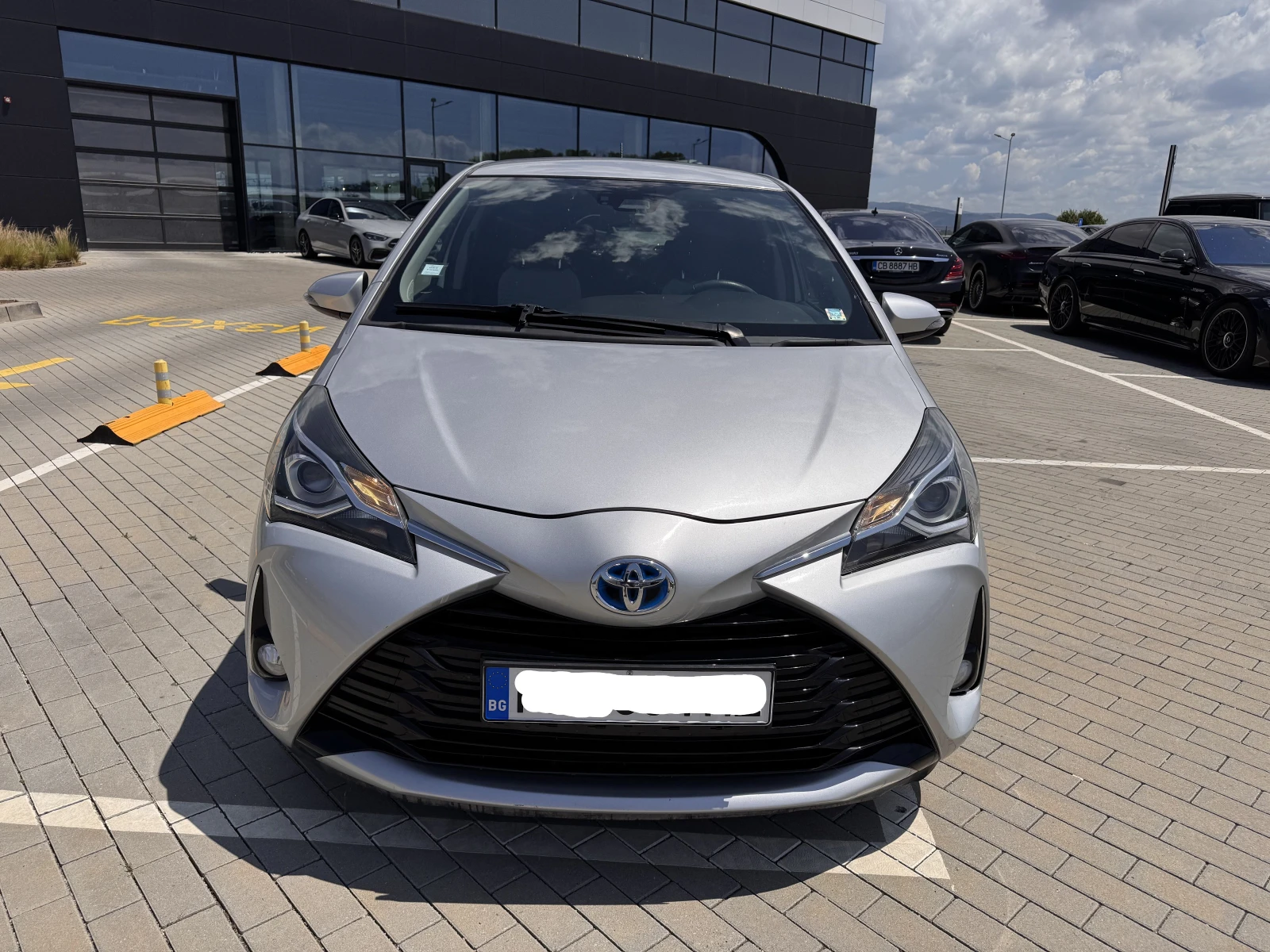 Toyota Yaris � �������� (facelift 2017) 1.5 VVT-i Hybrid e-CVT | Mobile.bg � ����������� 2