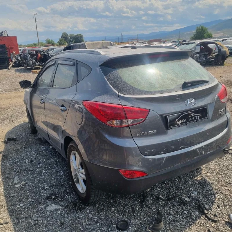 Hyundai IX35 1.7CRDI, снимка 3 - Автомобили и джипове - 42075201