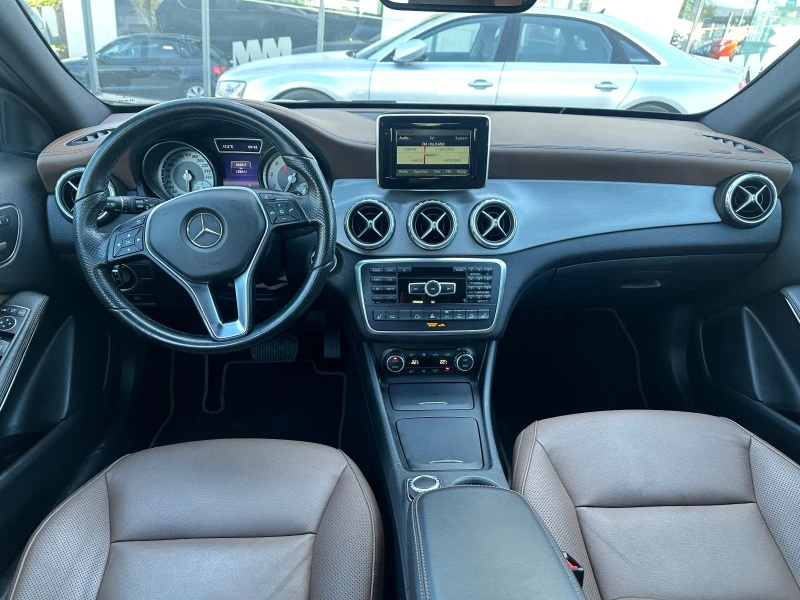 Mercedes-Benz GLA 250 АВТОМАТИК 4х4, снимка 11 - Автомобили и джипове - 45233473