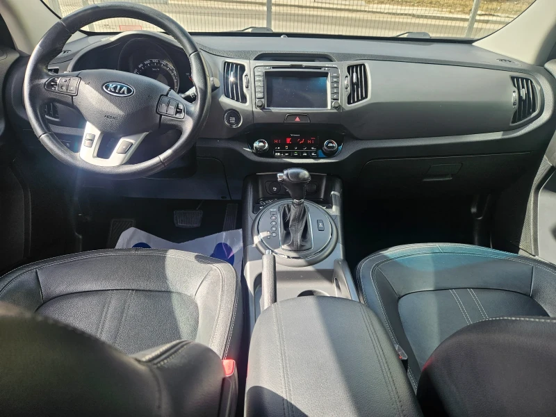 Kia Sportage 2.0 185 к.с./4х4/ Автомат, снимка 15 - Автомобили и джипове - 49470973