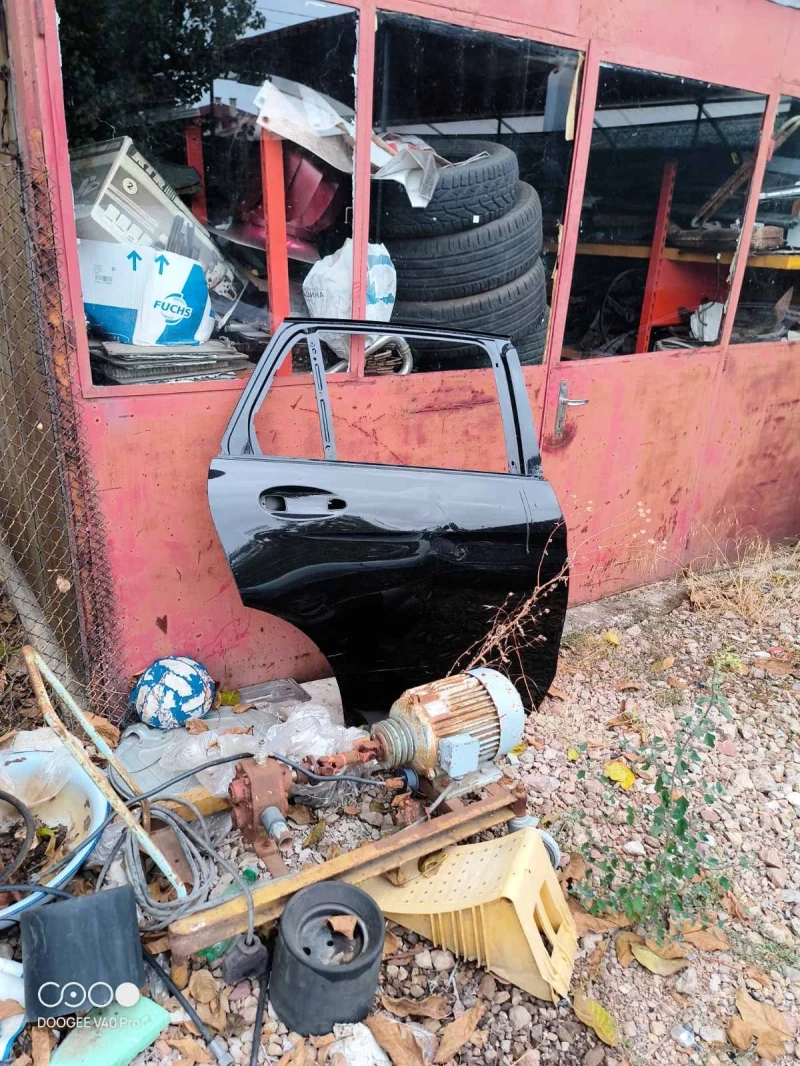 Mercedes-Benz GLC, снимка 3 - Автомобили и джипове - 52439731