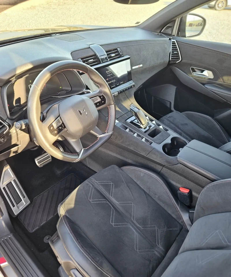 Citroen DS 7 Crossback 2.0hdi 180kc Евро6 PERFORMANCE LINE, снимка 8 - Автомобили и джипове - 52031644