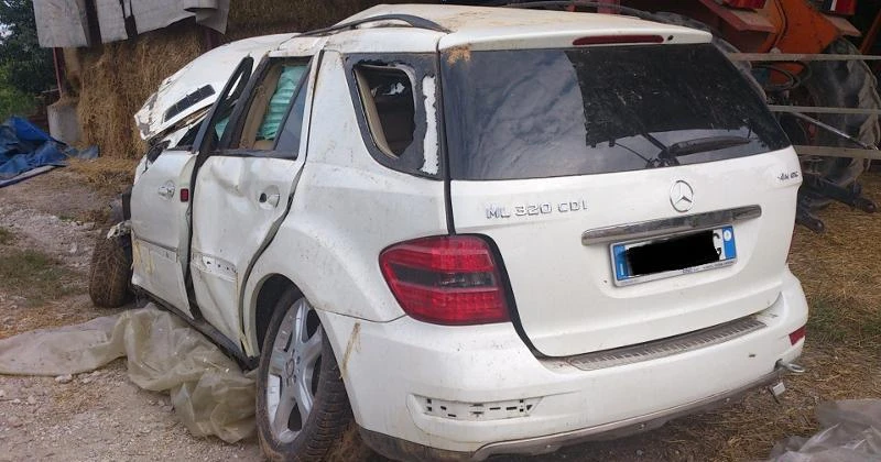 Mercedes-Benz ML 3.2,3.5CDi3.5i, снимка 11 - Автомобили и джипове - 3675361