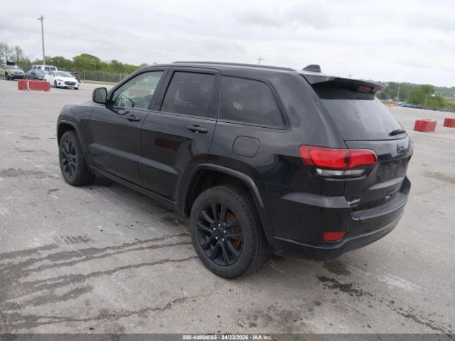 Jeep Grand cherokee Altitude 4x4, снимка 3 - Автомобили и джипове - 54702190