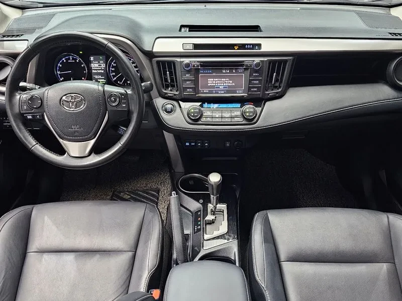 Toyota Rav4 2.5 2Wd, снимка 7 - Автомобили и джипове - 55560252