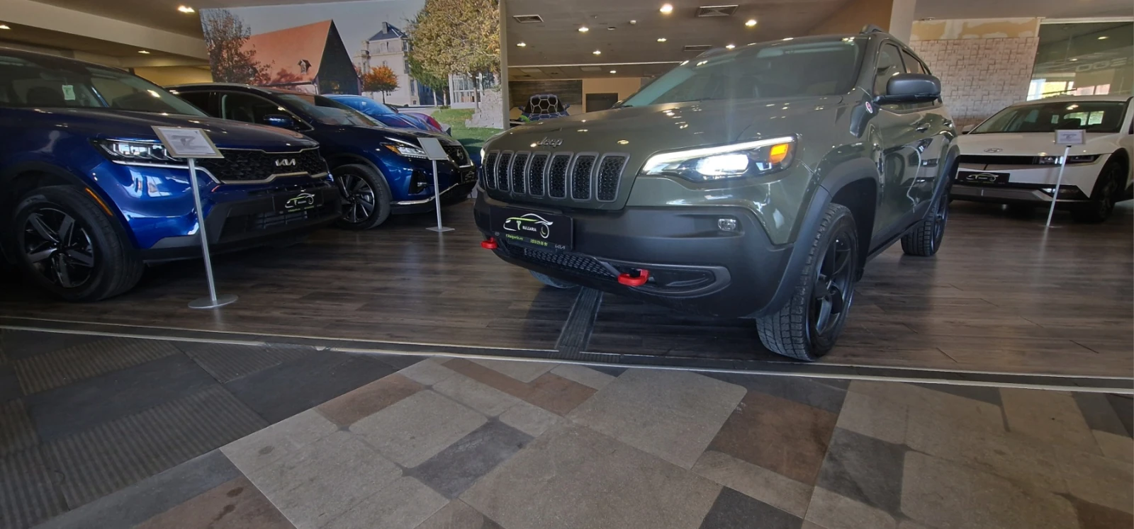 Jeep Cherokee TRAILHAWK 3.2V6 4WD ЛИЗИНГ БЕЗ ПЪРВОНАЧАЛНА ВНОСКА - [1] 