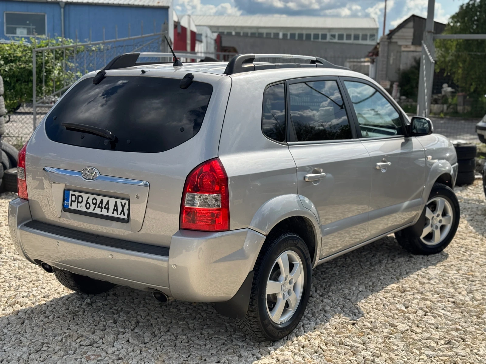 Hyundai Tucson 2.0CRDi 4x4 - изображение 5