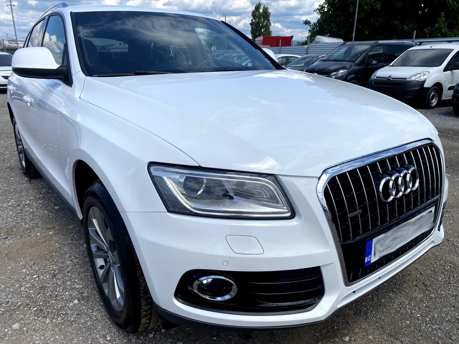 Audi Q5 2.0TDI 177к.с -Exclusive-Топ състояние - изображение 6