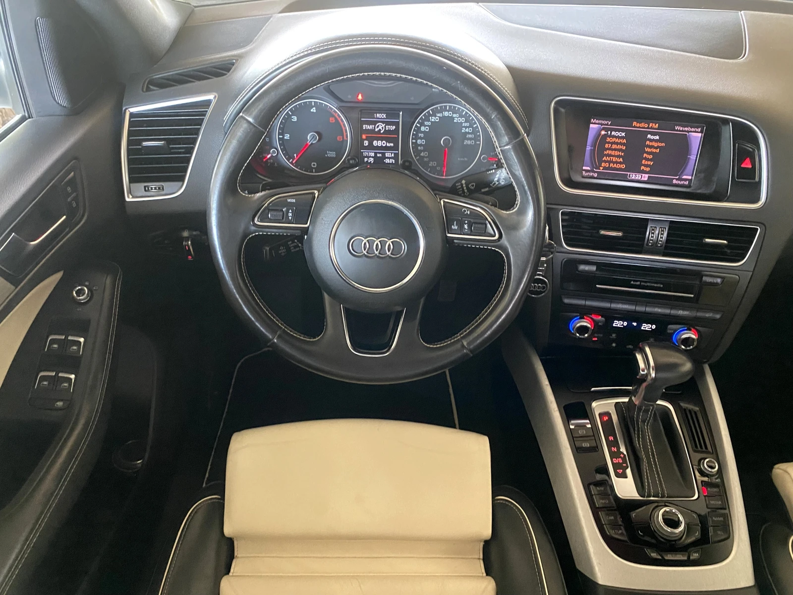 Audi Q5 2.0TDI 177к.с -Exclusive-Топ състояние - изображение 7