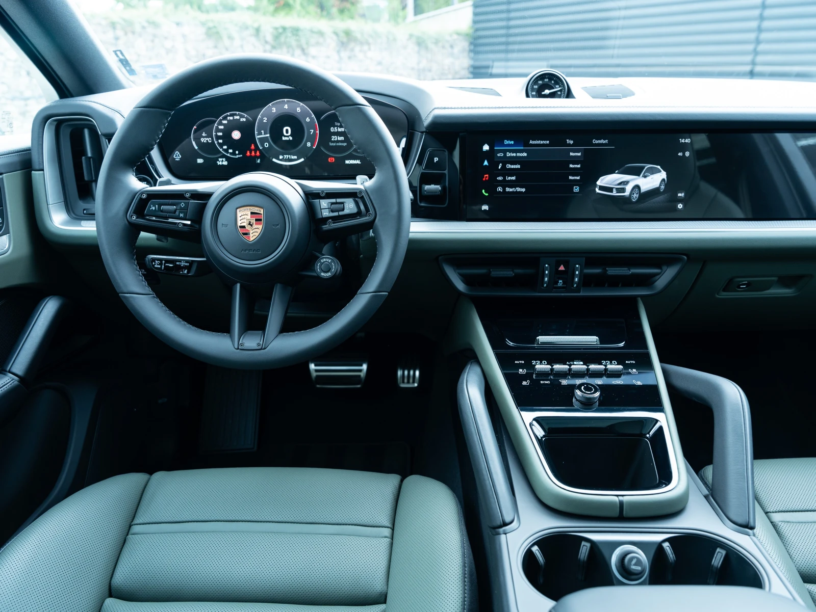 Porsche Cayenne Coupe - изображение 9