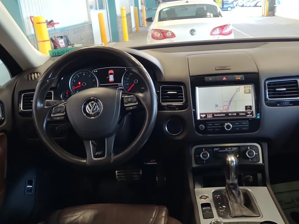 VW Touareg * R LINE * CARFAX * БЕЗ ПЪРВОНАЧАЛНА ВНОСКА - изображение 9