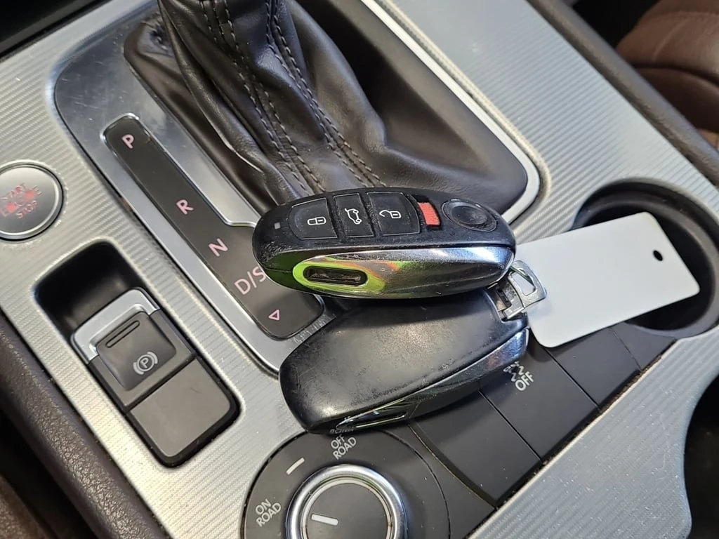 VW Touareg * R LINE * CARFAX * БЕЗ ПЪРВОНАЧАЛНА ВНОСКА - изображение 6