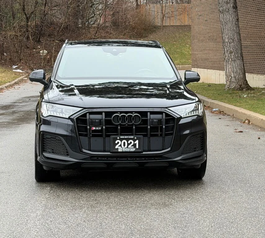 Audi SQ7 QUATTRO* DISTRONIC* ОБДУХВАНЕ* 360* КАМЕРИ* ПАНО* , снимка 3 - Автомобили и джипове - 54445971