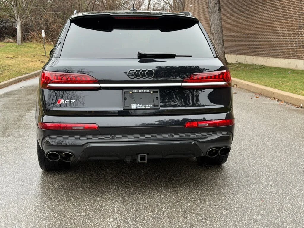 Audi SQ7 QUATTRO* DISTRONIC* ОБДУХВАНЕ* 360* КАМЕРИ* ПАНО* , снимка 6 - Автомобили и джипове - 54445971
