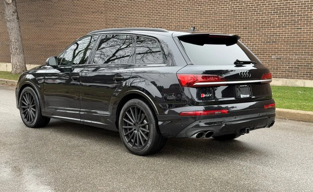 Audi SQ7 QUATTRO* DISTRONIC* ОБДУХВАНЕ* 360* КАМЕРИ* ПАНО* , снимка 5 - Автомобили и джипове - 54445971
