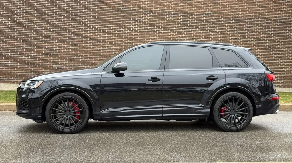 Audi SQ7 QUATTRO* DISTRONIC* ОБДУХВАНЕ* 360* КАМЕРИ* ПАНО* , снимка 7 - Автомобили и джипове - 54445971