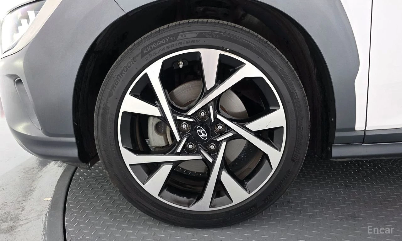 Hyundai Kona Inspiration 4x4* HEAD-UP* ПОДГРЕВ* ОБДУХВАНЕ* , снимка 5 - Автомобили и джипове - 54460357