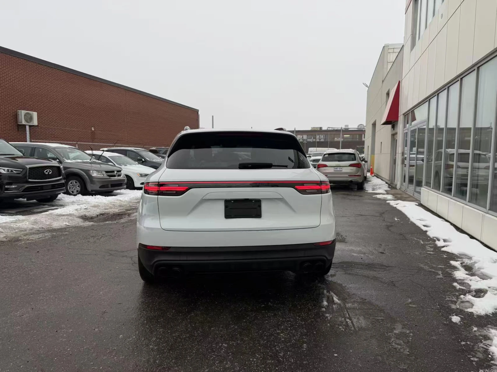 Porsche Cayenne * * CARFAX * * АВТО КРЕДИТ * * Цена до БГ * * , снимка 5 - Автомобили и джипове - 54529027