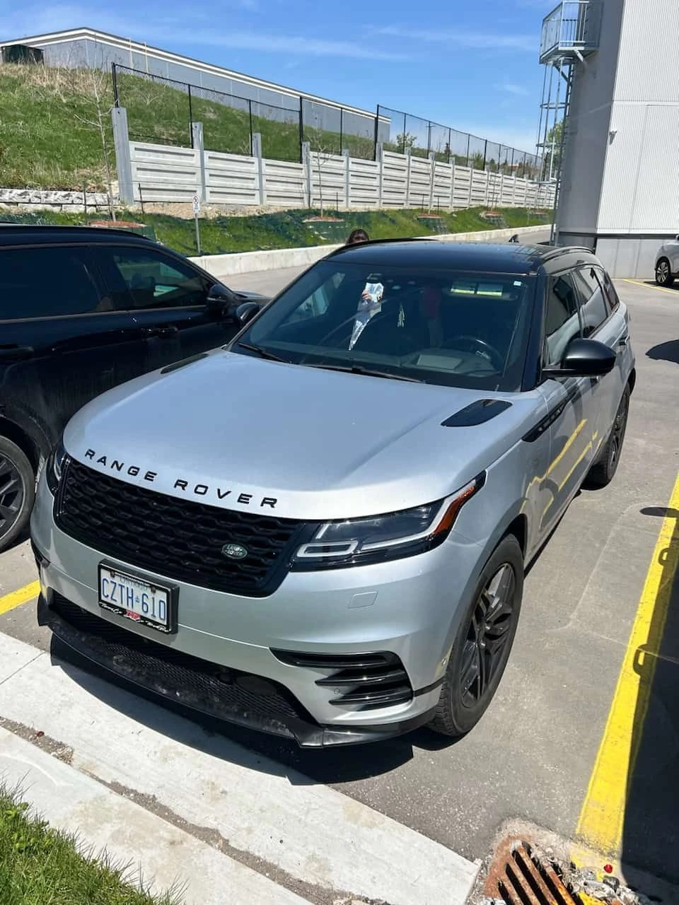 Land Rover Range Rover Velar * R Dynamic HSE * CARFAX * БЕЗ ПЪРВОНАЧАЛНА ВНОСКА, снимка 6 - Автомобили и джипове - 54608598