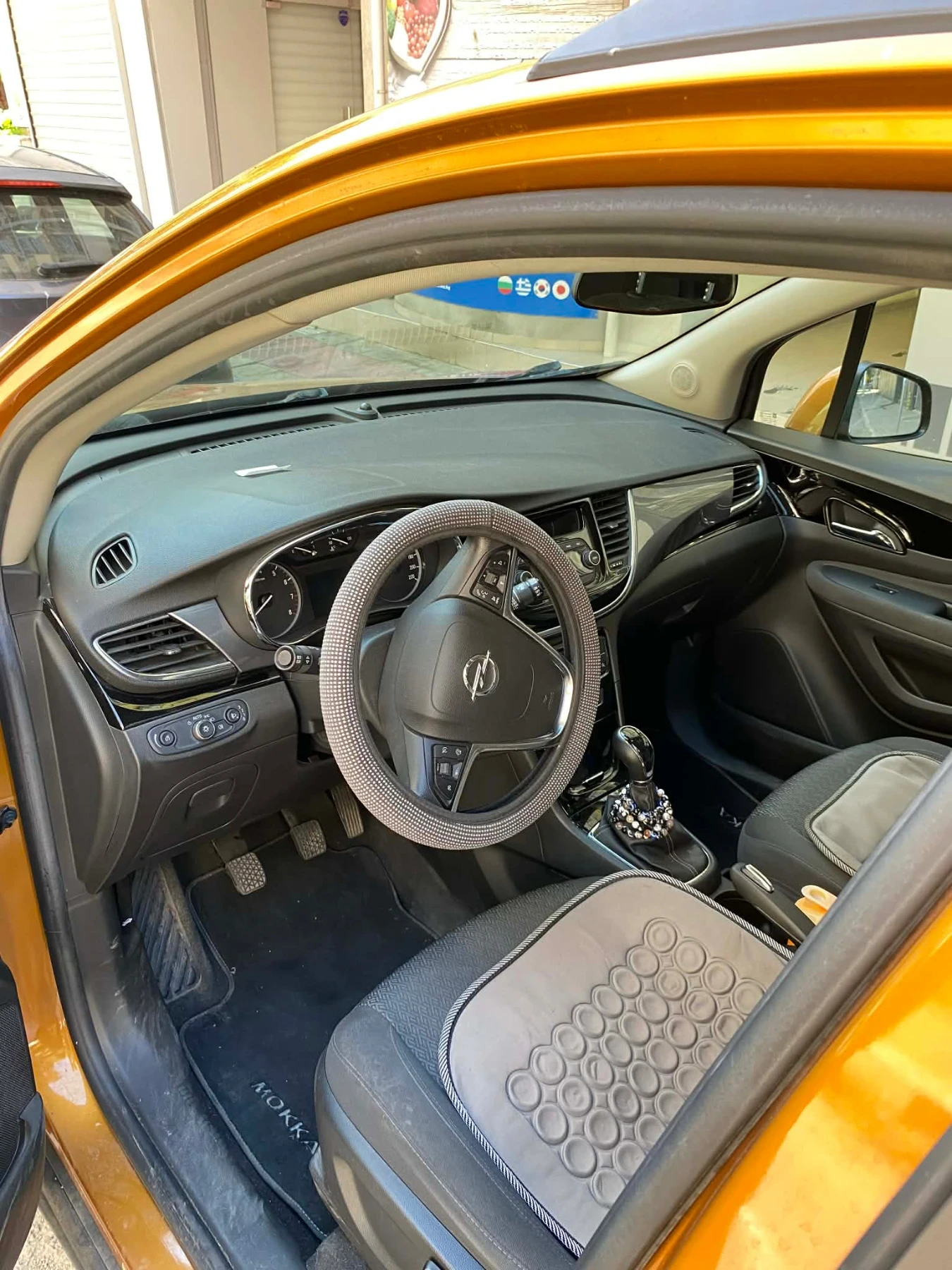 Opel Mokka, снимка 5 - Автомобили и джипове - 54946395