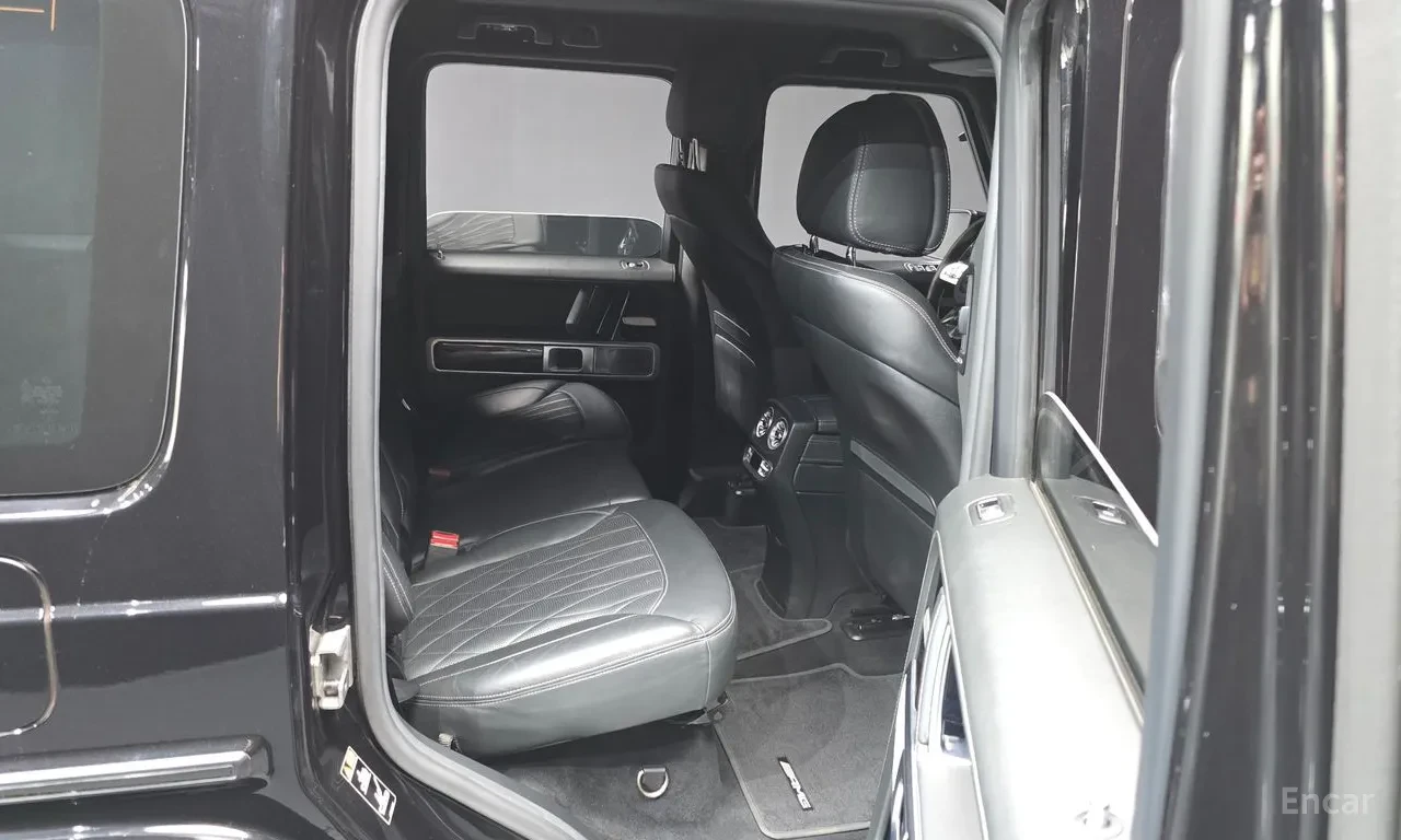 Mercedes-Benz G 63 AMG Edition | Carbon | Massage | 360 | Accident-free, снимка 10 - Автомобили и джипове - 55645934