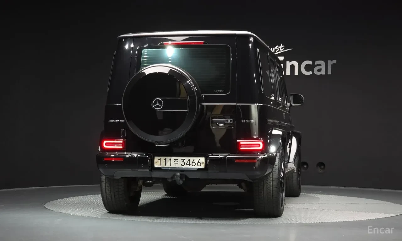 Mercedes-Benz G 63 AMG Edition | Carbon | Massage | 360 | Accident-free, снимка 3 - Автомобили и джипове - 55645934