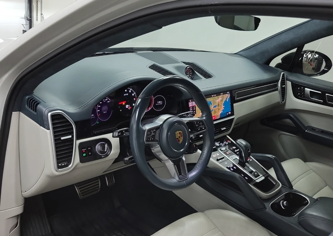 Porsche Cayenne GTS , снимка 8 - Автомобили и джипове - 56046944