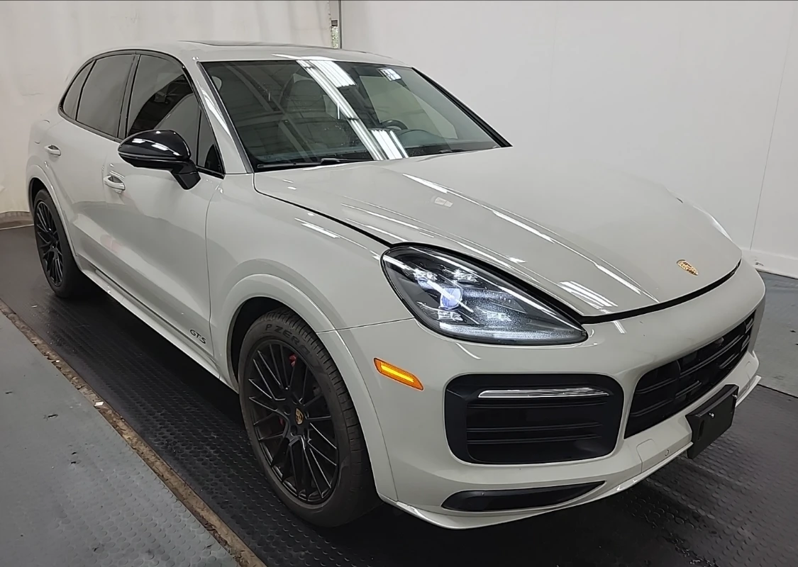 Porsche Cayenne GTS , снимка 2 - Автомобили и джипове - 56046944