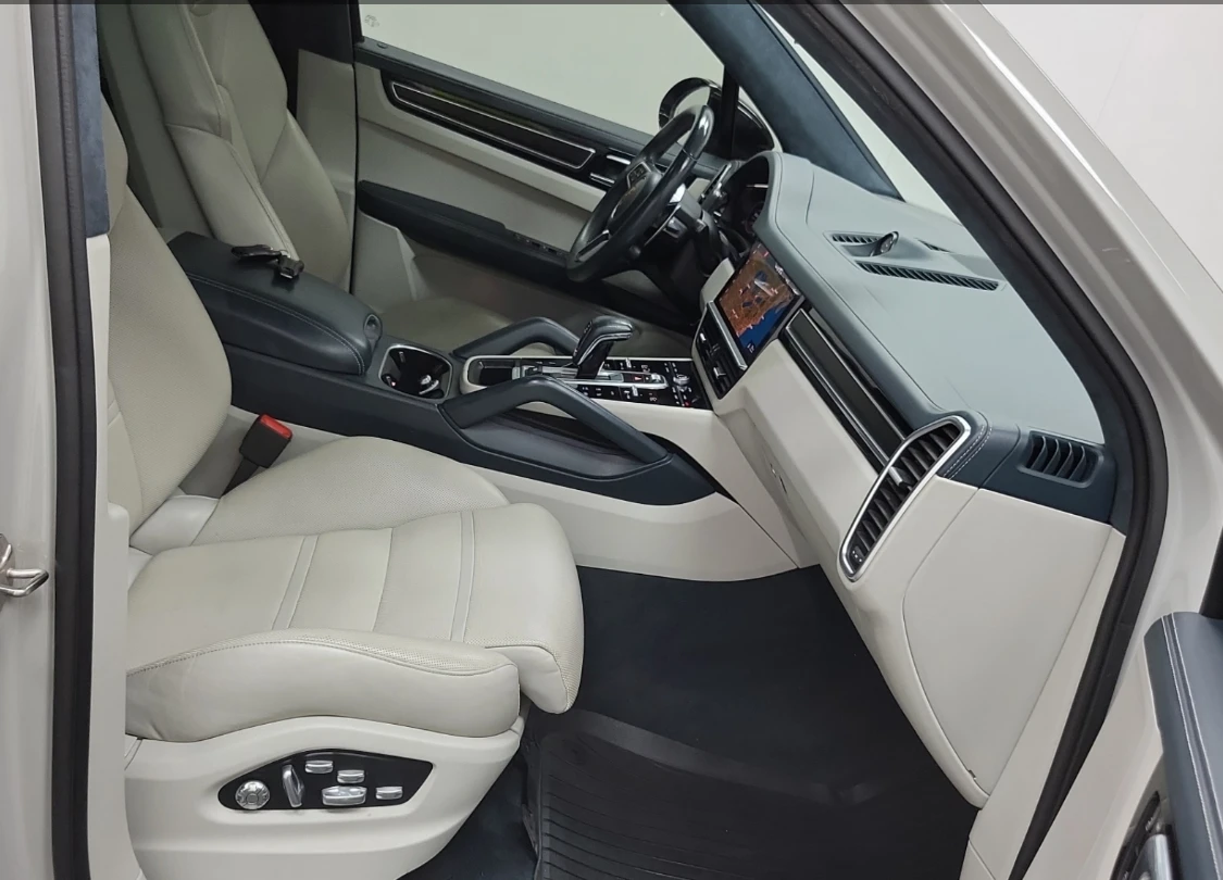 Porsche Cayenne GTS , снимка 11 - Автомобили и джипове - 56046944