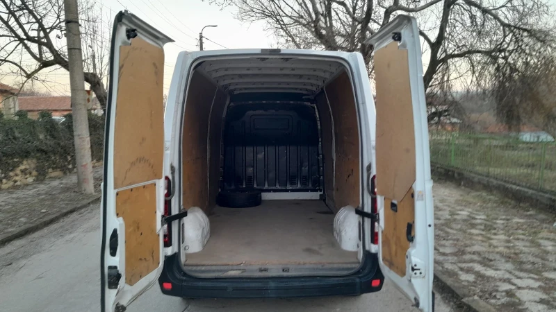 Renault Master 2.3 DCI, снимка 14 - Бусове и автобуси - 48487995