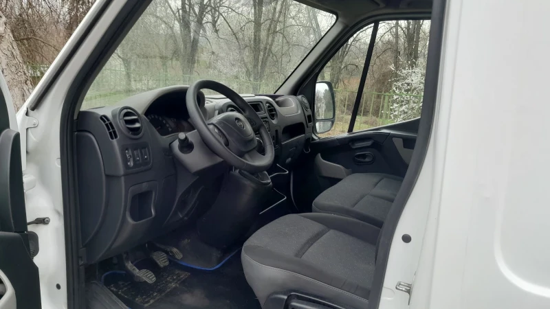 Renault Master 2.3 DCI EURO 6, снимка 9 - Бусове и автобуси - 48487995