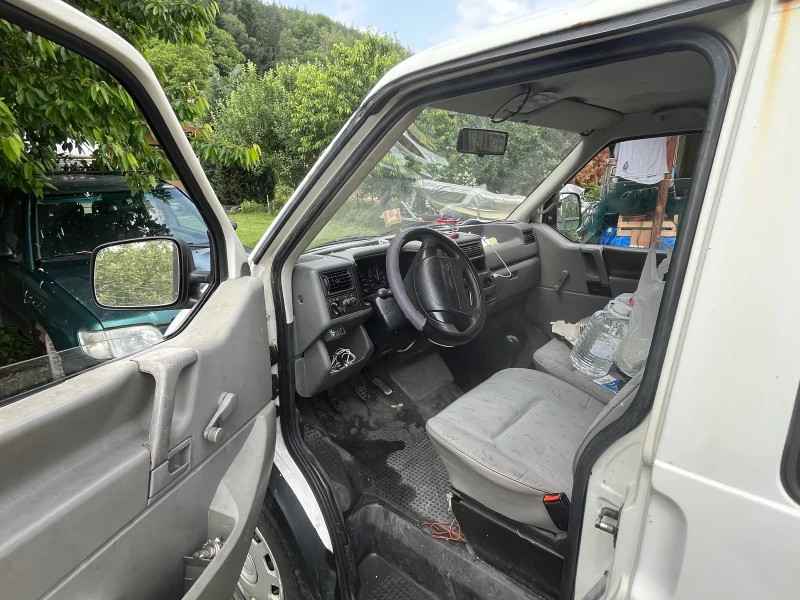 VW Transporter 2.5 ГАЗ, снимка 8 - Бусове и автобуси - 52002641