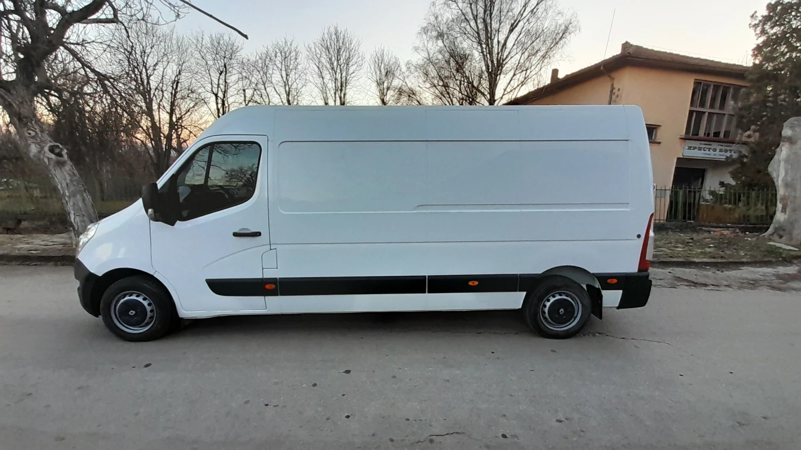 Renault Master 2.3 DCI - изображение 7