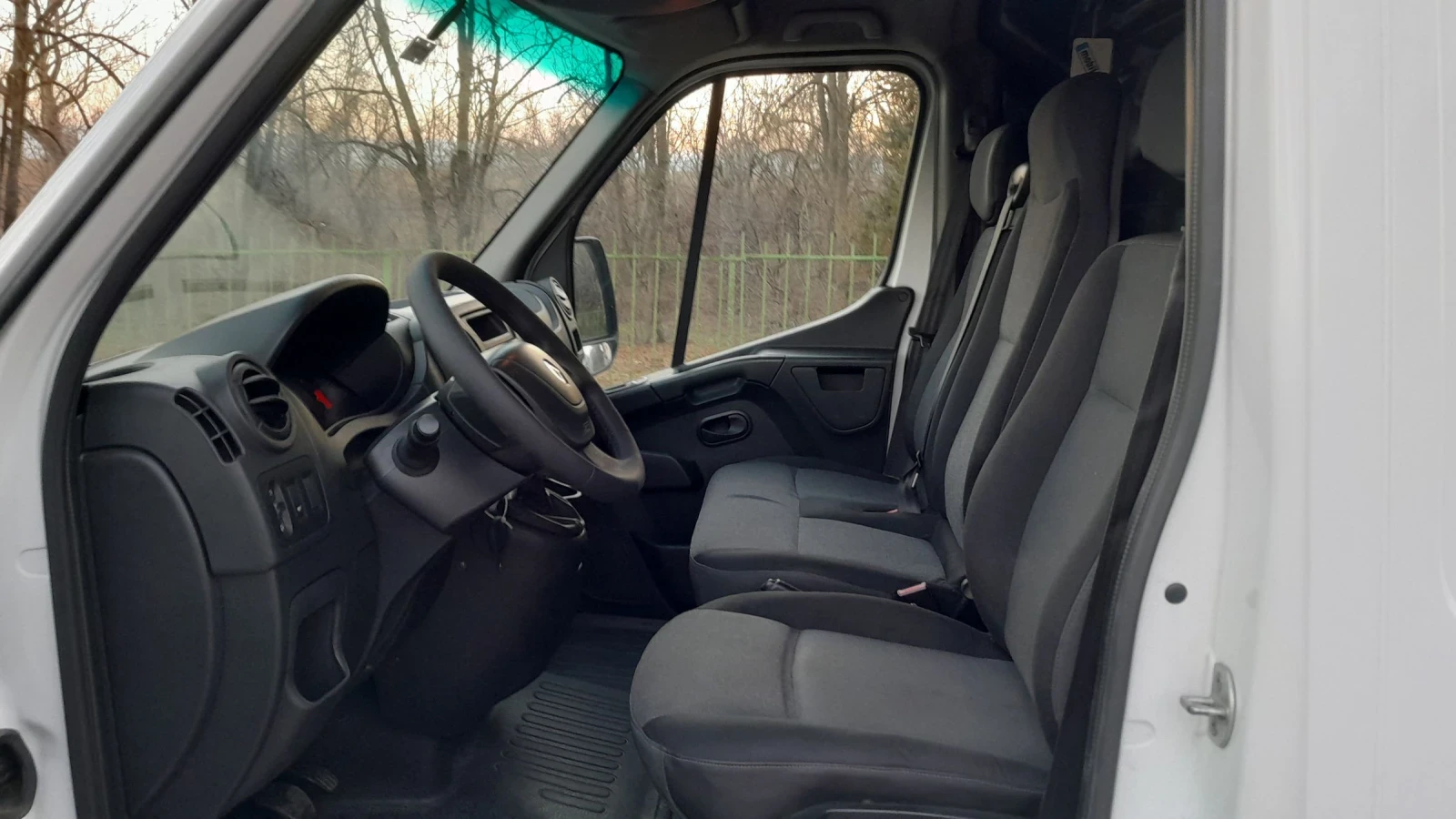 Renault Master 2.3 DCI - изображение 9