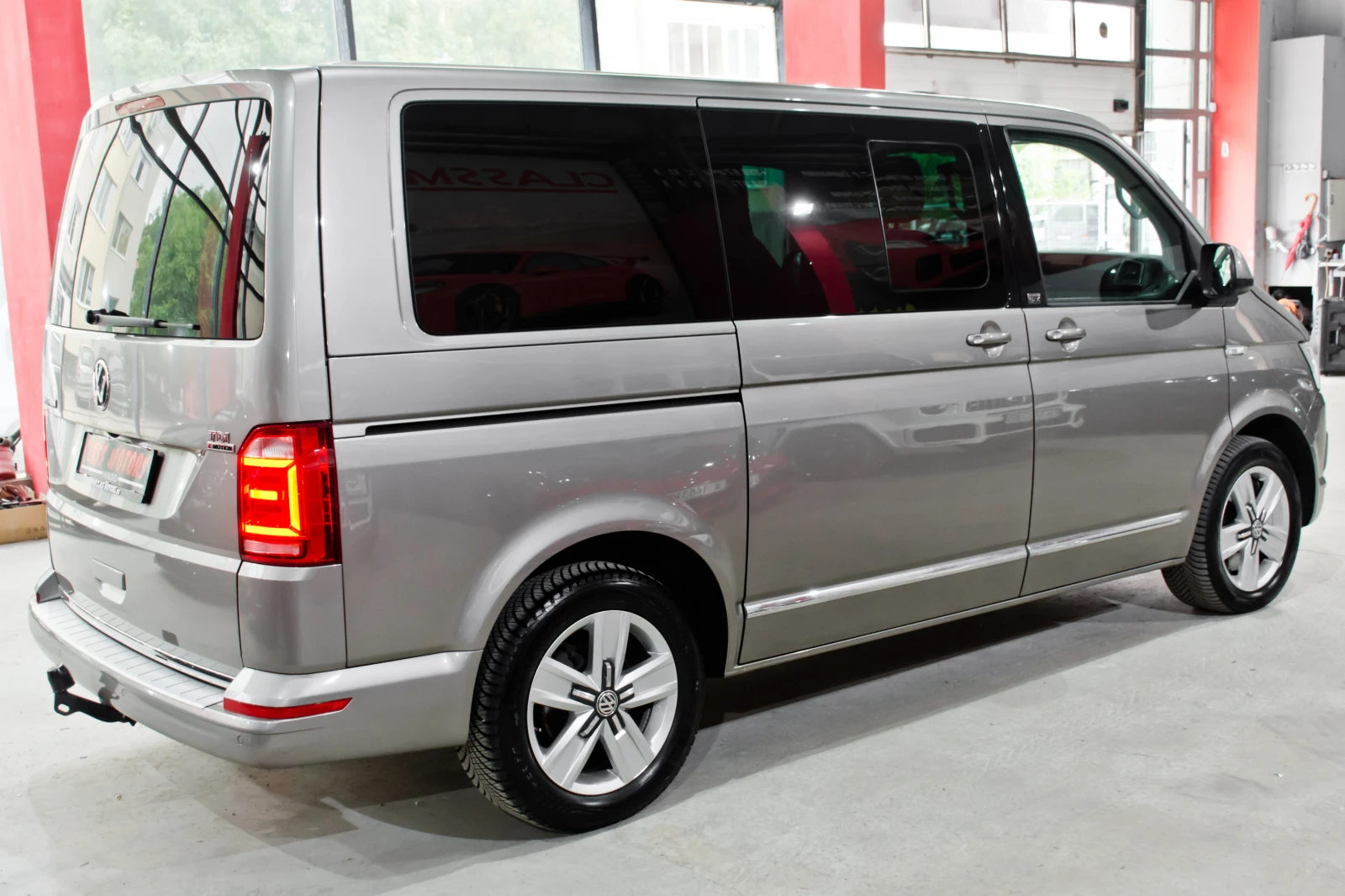 VW Multivan 2.0TDI* 4Motion* Generation Six - изображение 5