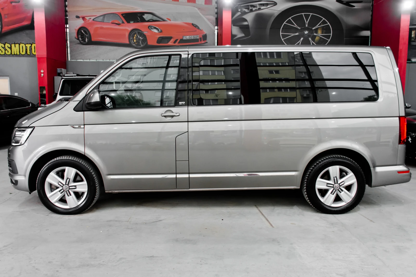 VW Multivan 2.0TDI* 4Motion* Generation Six - изображение 8