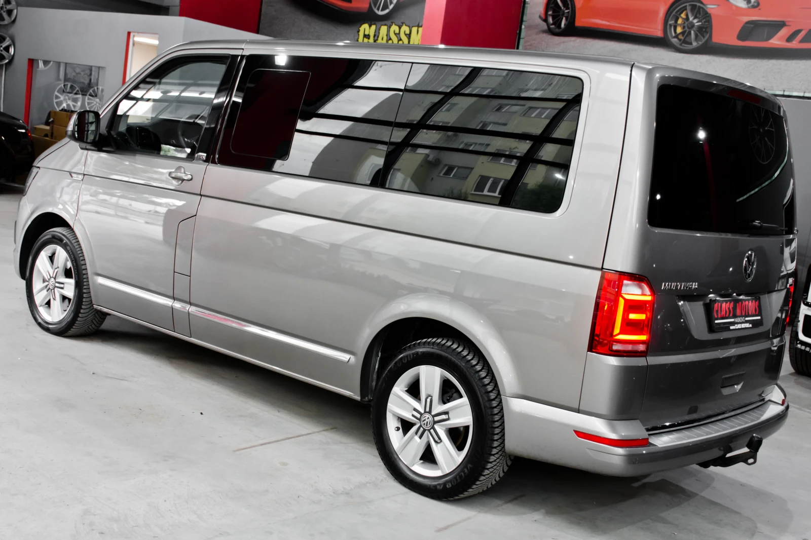 VW Multivan 2.0TDI* 4Motion* Generation Six - изображение 7