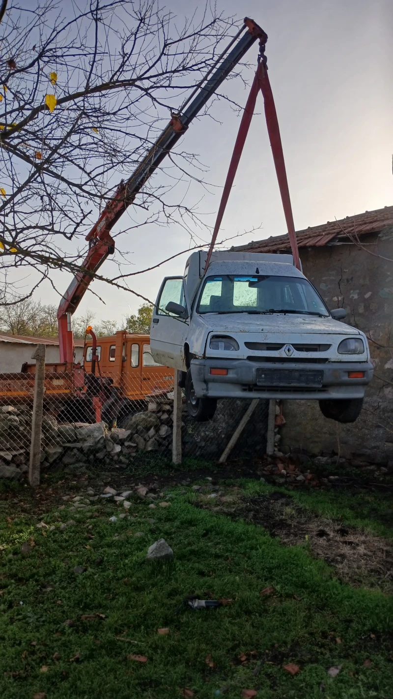 Renault G Самосвал с Кран, снимка 9 - Камиони - 53537397