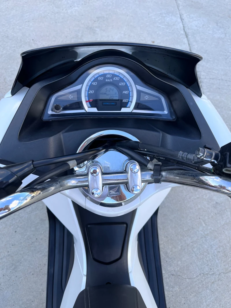 Honda Pcx 125кк, снимка 7 - Мотоциклети и мототехника - 51578269