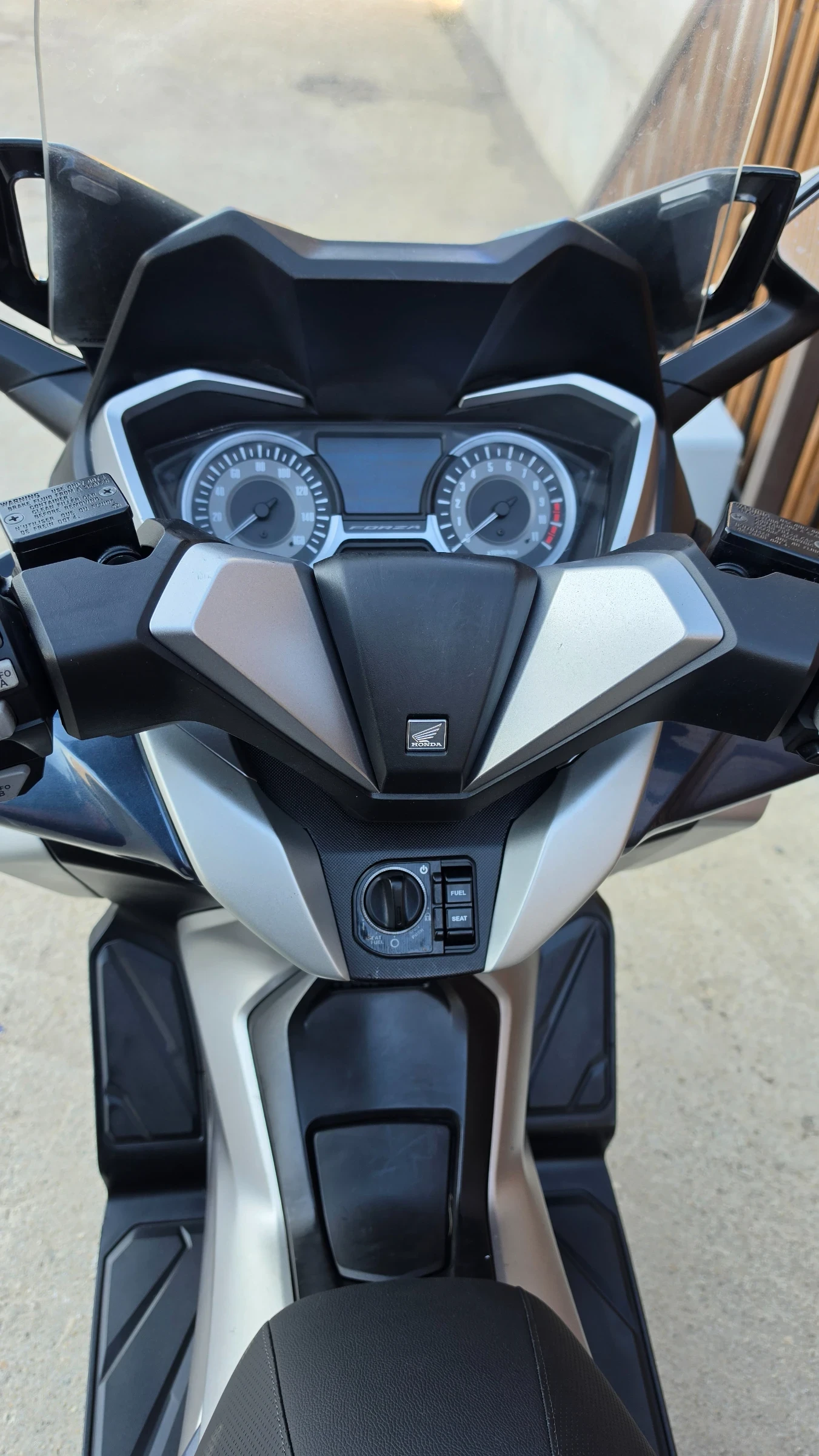 Honda Forza 300 abs, tcs, снимка 8 - Мотоциклети и мототехника - 56424973